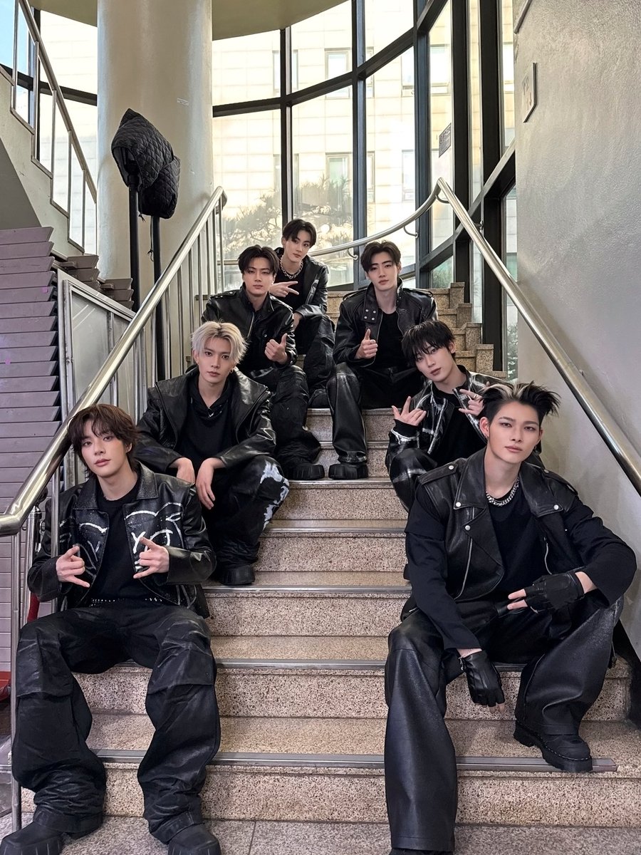 ENHYPEN의 최신 사진