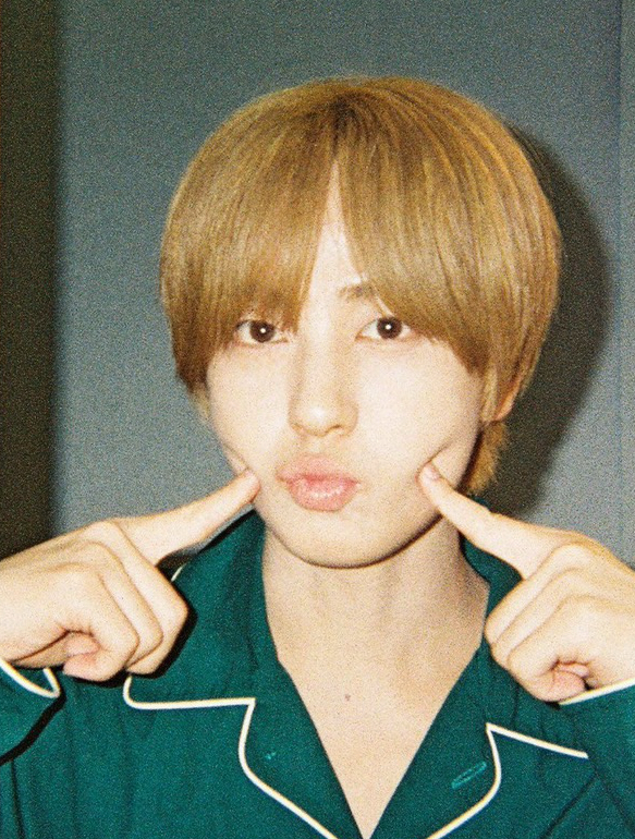 Behind-the-scenes cut of Taki (&TEAM)