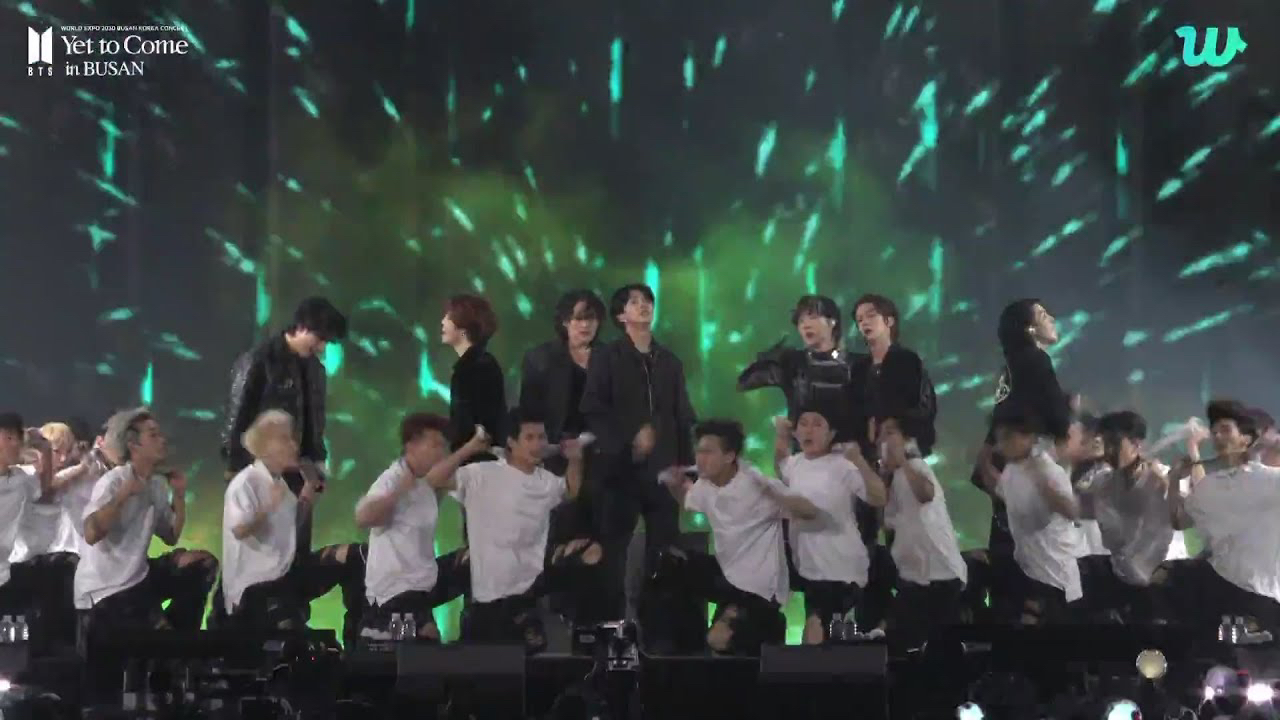 Momen yang diabadikan oleh penggemar BTS