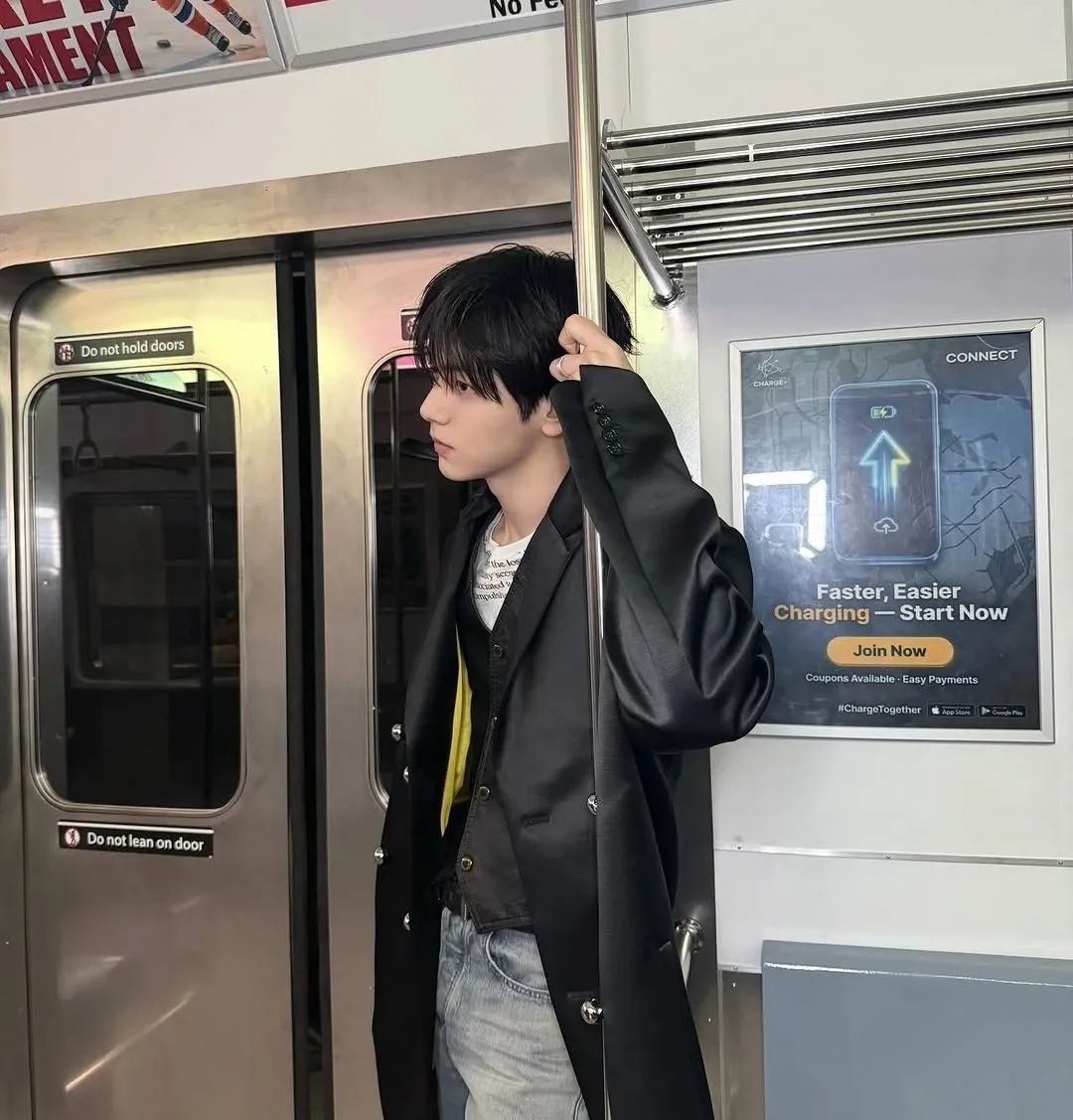 A moment captured by Soobin (TOMORROW X TOGETHER)'s fan