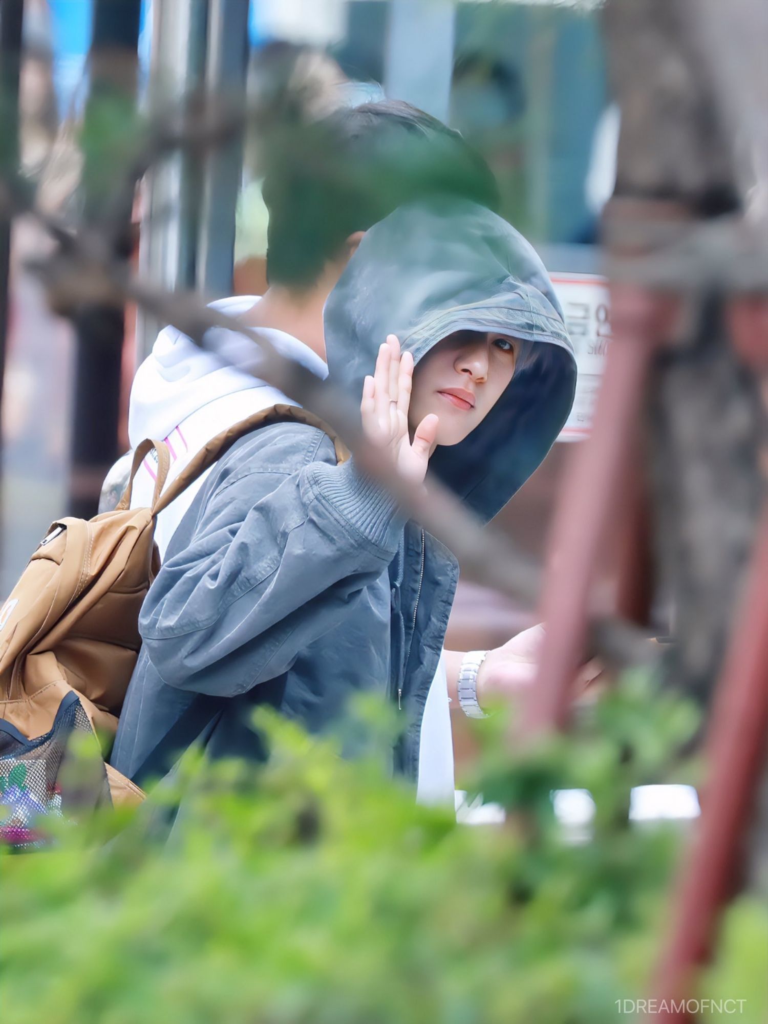 A moment captured by Renjun (NCT DREAM)'s fan