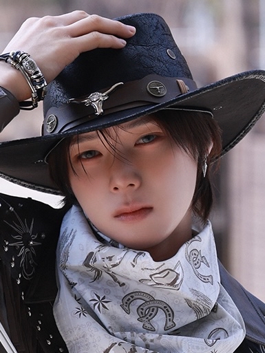 Recent activity shot of K (&TEAM)