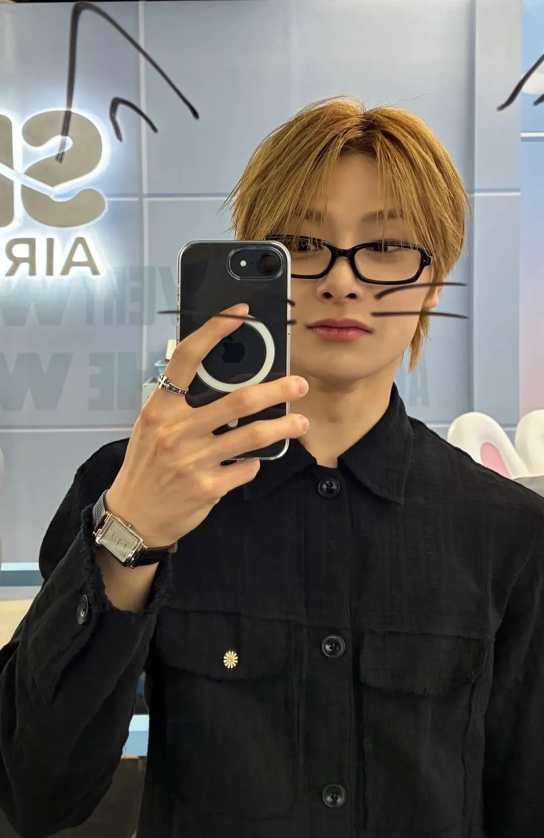 Recent activity shot of I.N (Stray Kids)