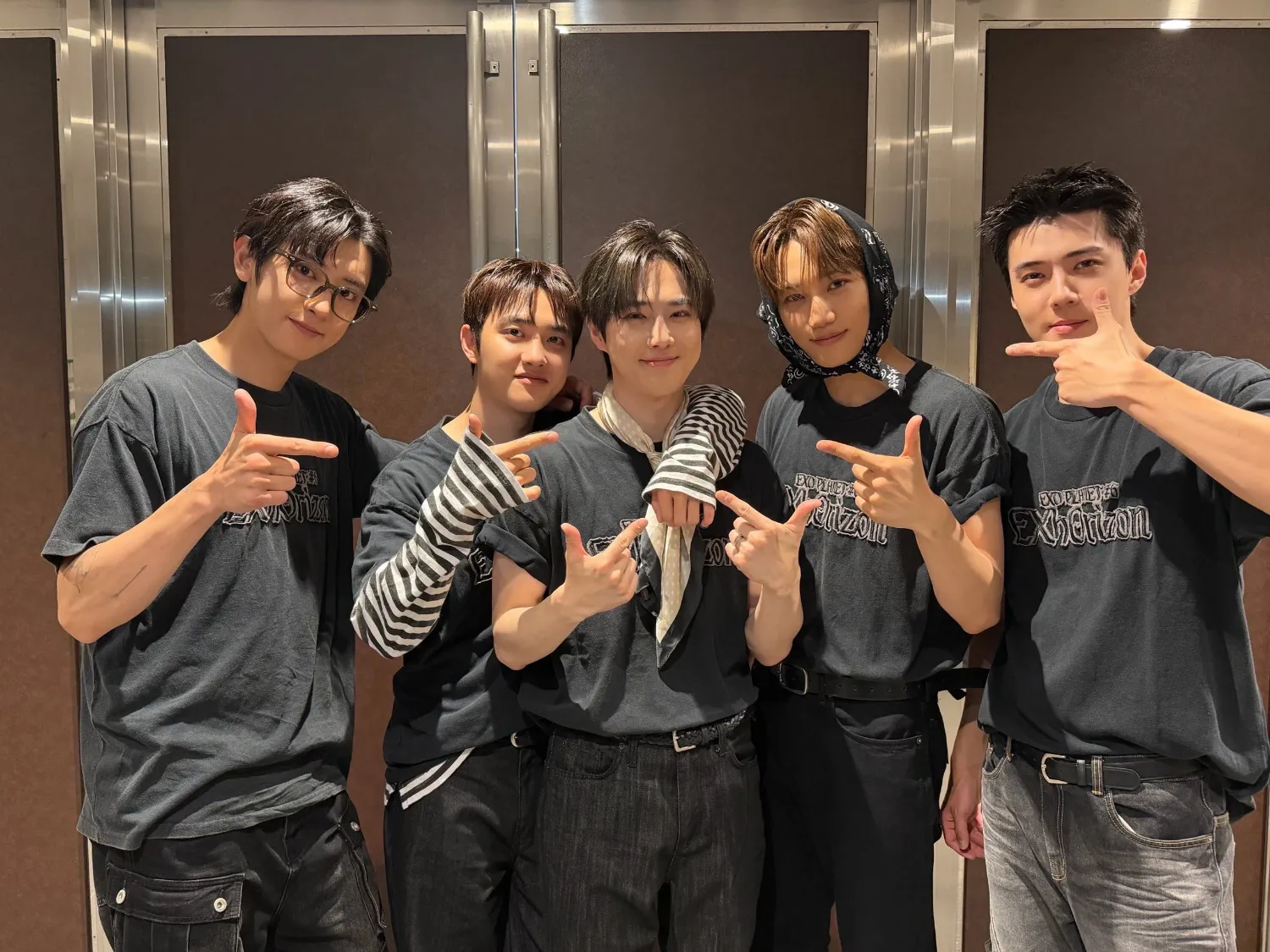 EXO의 비하인드 컷