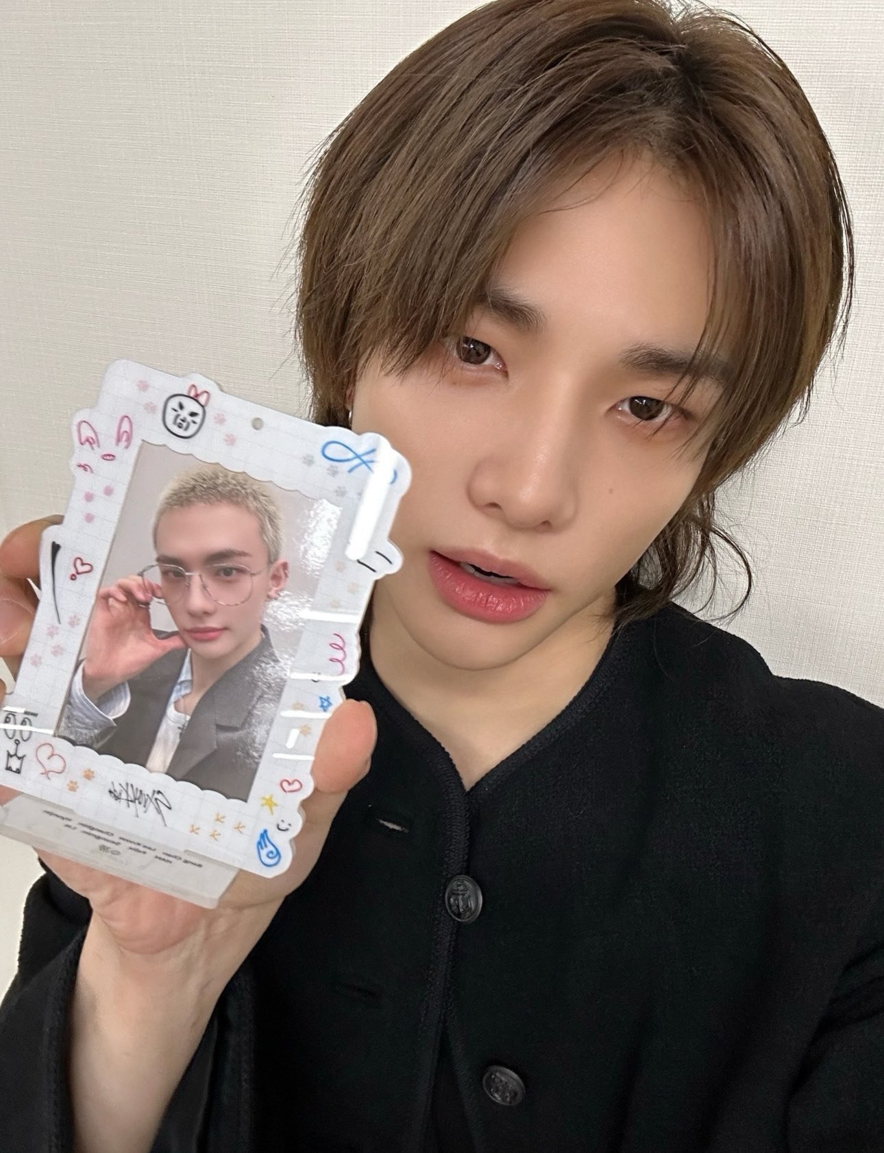 Recent activity shot of Hyunjin (Stray Kids)