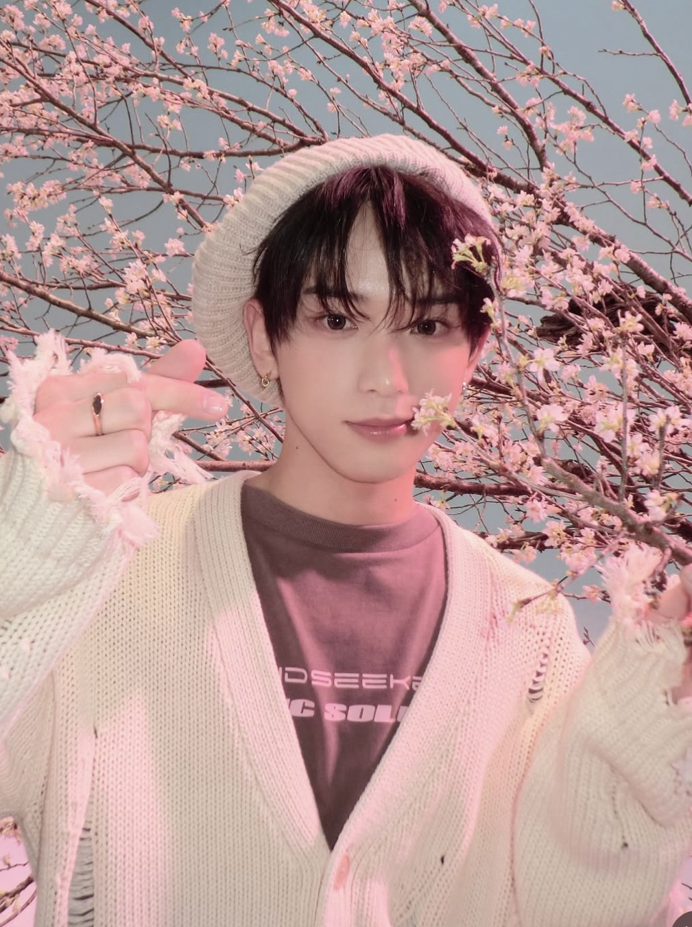 Behind-the-scenes cut of Harua (&TEAM)