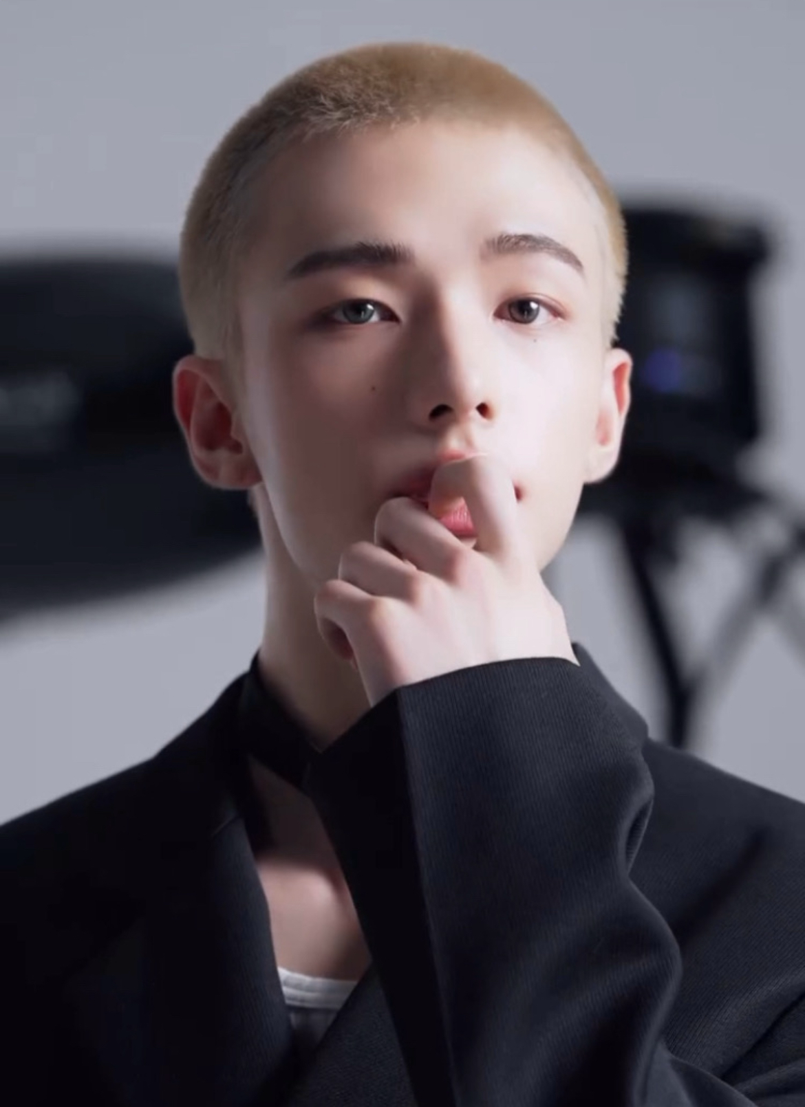 A moment captured by Hyunjin (Stray Kids)'s fan