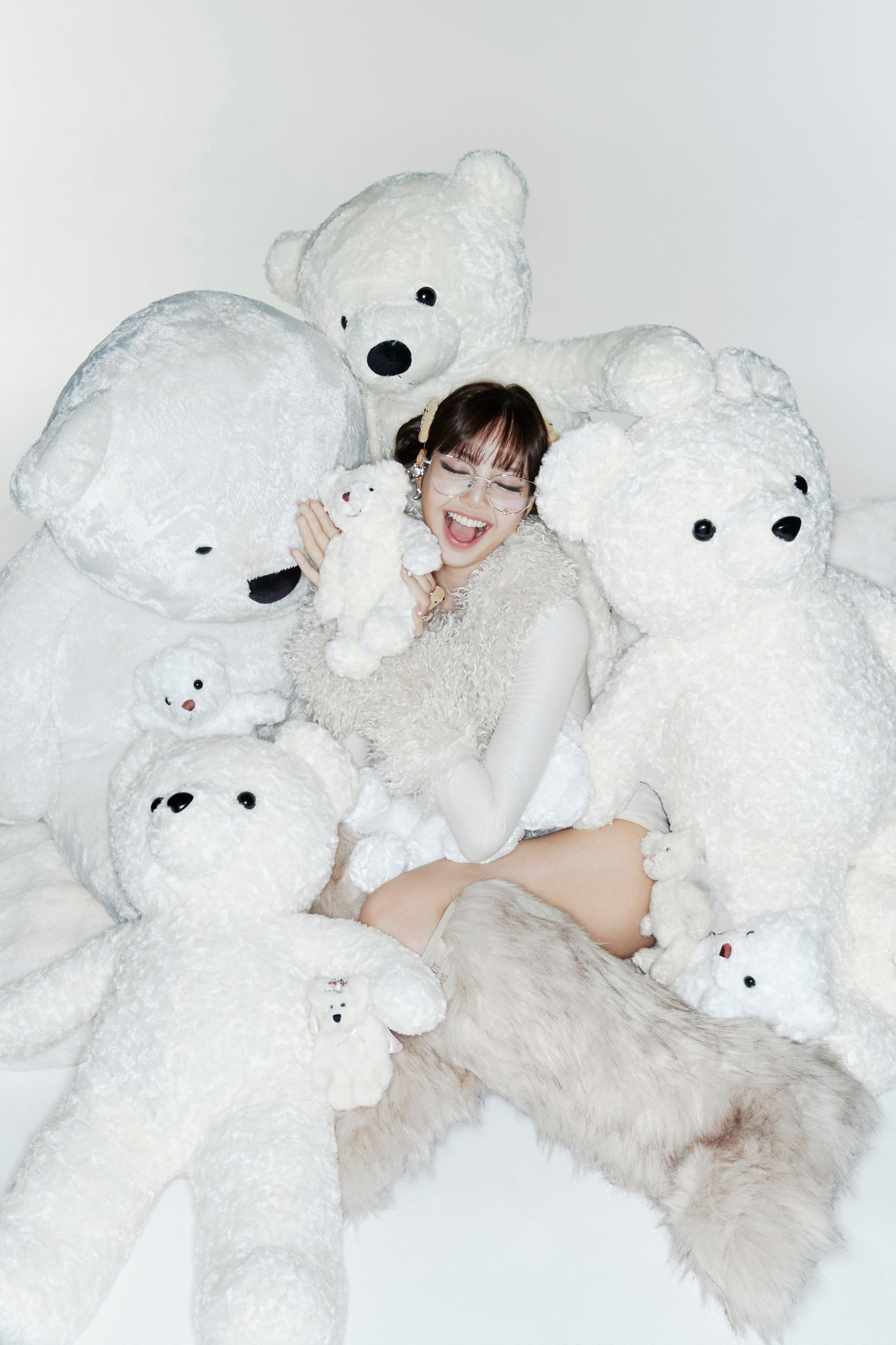 Momen yang diabadikan oleh penggemar Lisa (BLACKPINK)