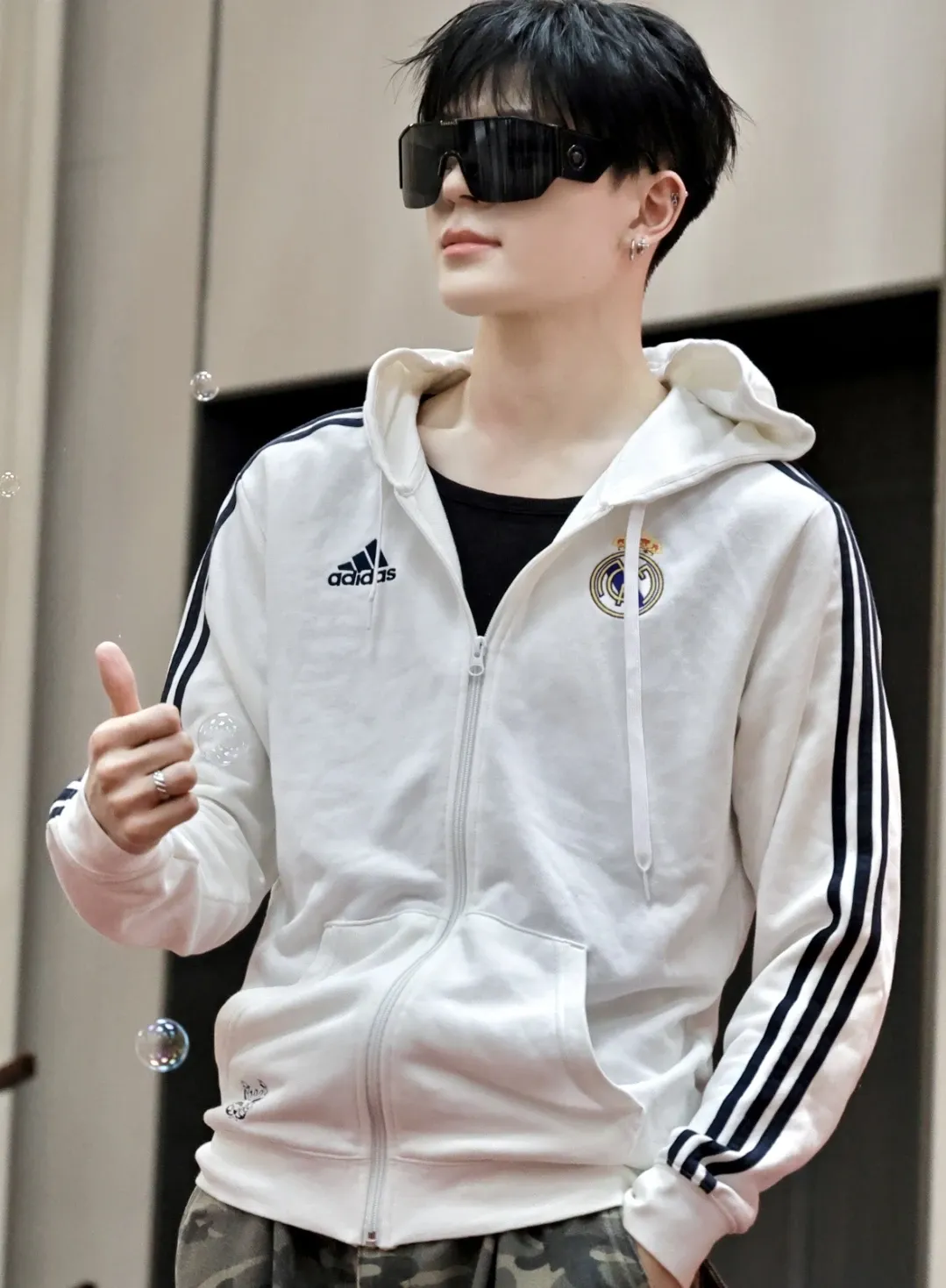 Recent activity shot of Kim Junmin (WHIB)