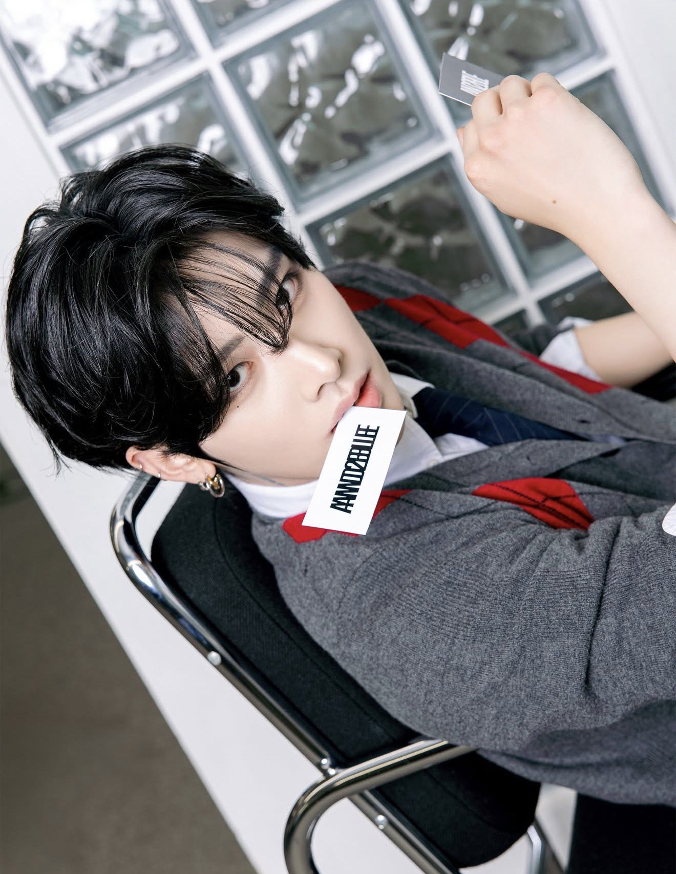 Behind-the-scenes cut of Ricky