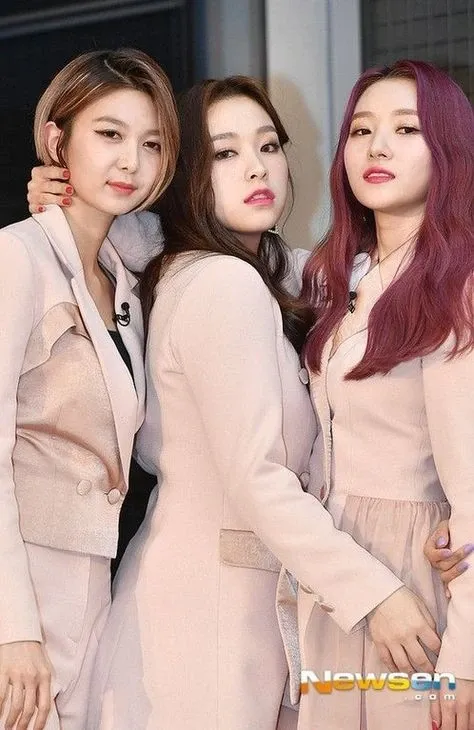 Behind-the-scenes cut of DREAMCATCHER