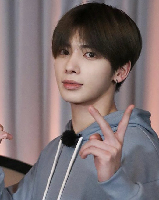 태현 (투모로우바이투게더)의 비하인드 컷