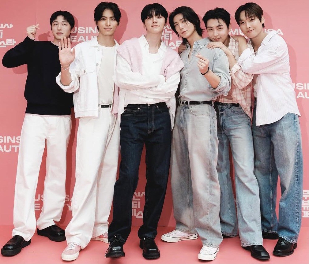 Recent activity shot of SF9