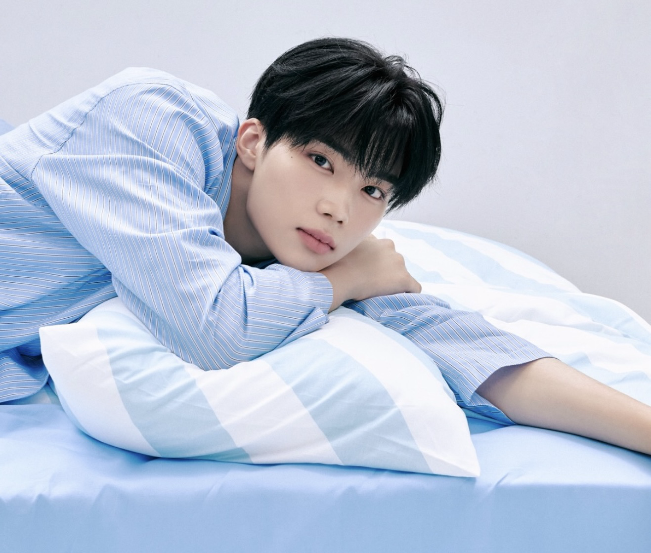 A moment captured by Park Gunwook (ZEROBASEONE)'s fan