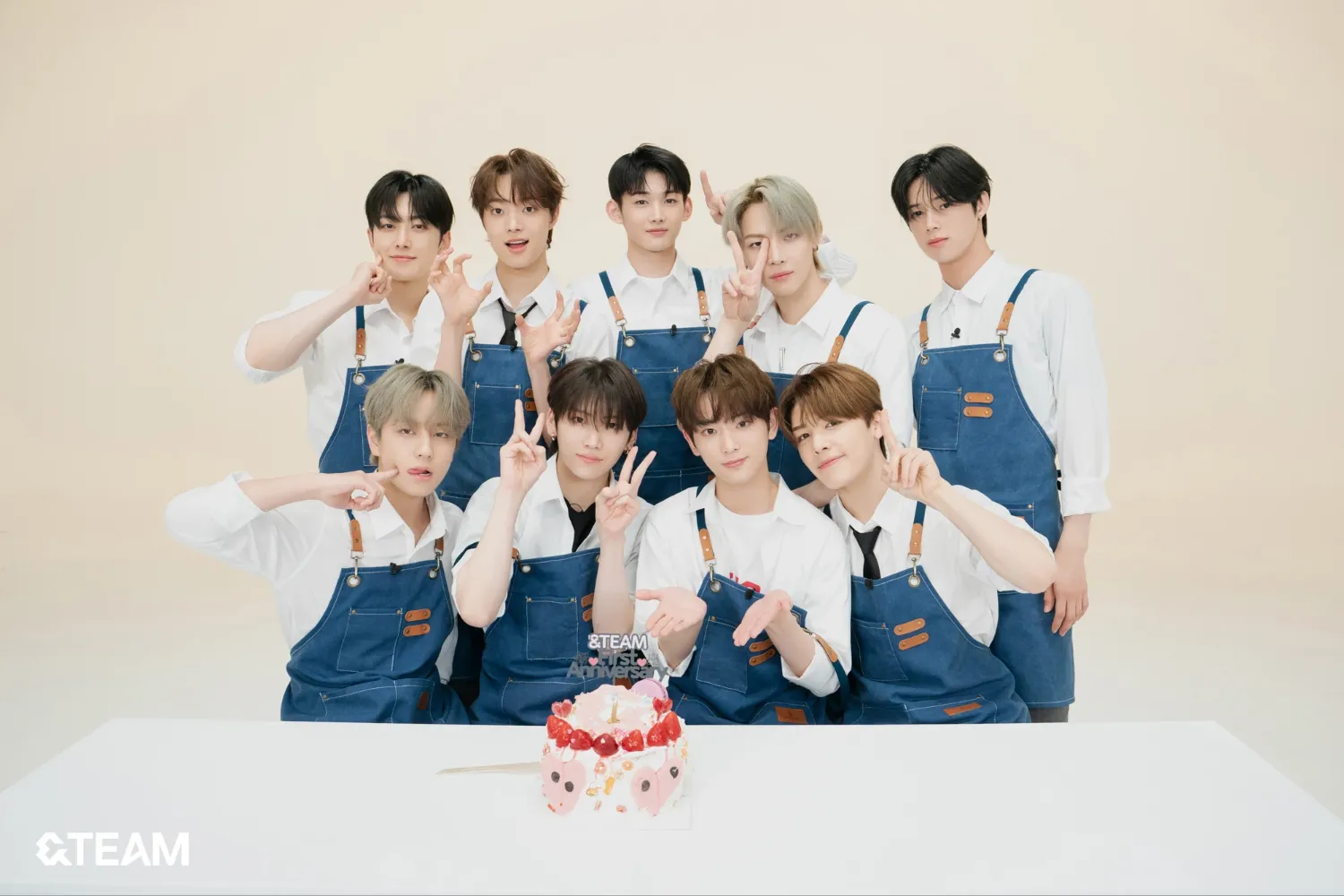 Latest photo of &TEAM