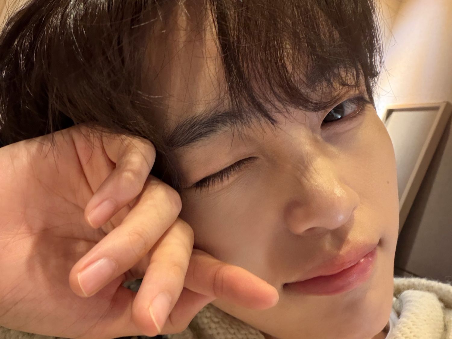 Latest photo of Hyeongjun (CRAVITY)