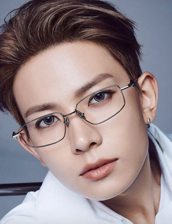 희승의 비하인드 컷