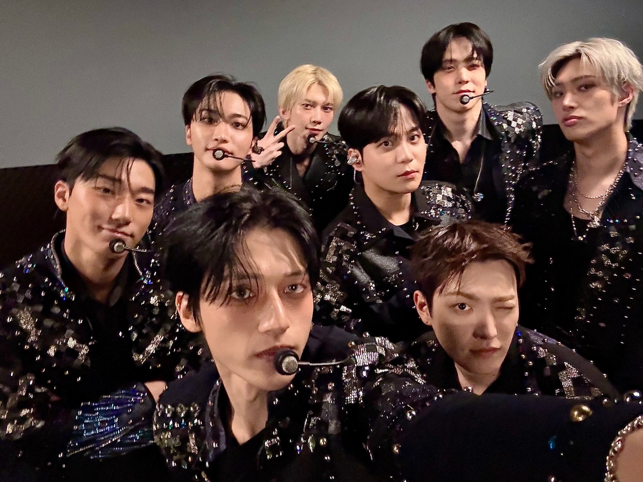 에이티즈의 비하인드 컷