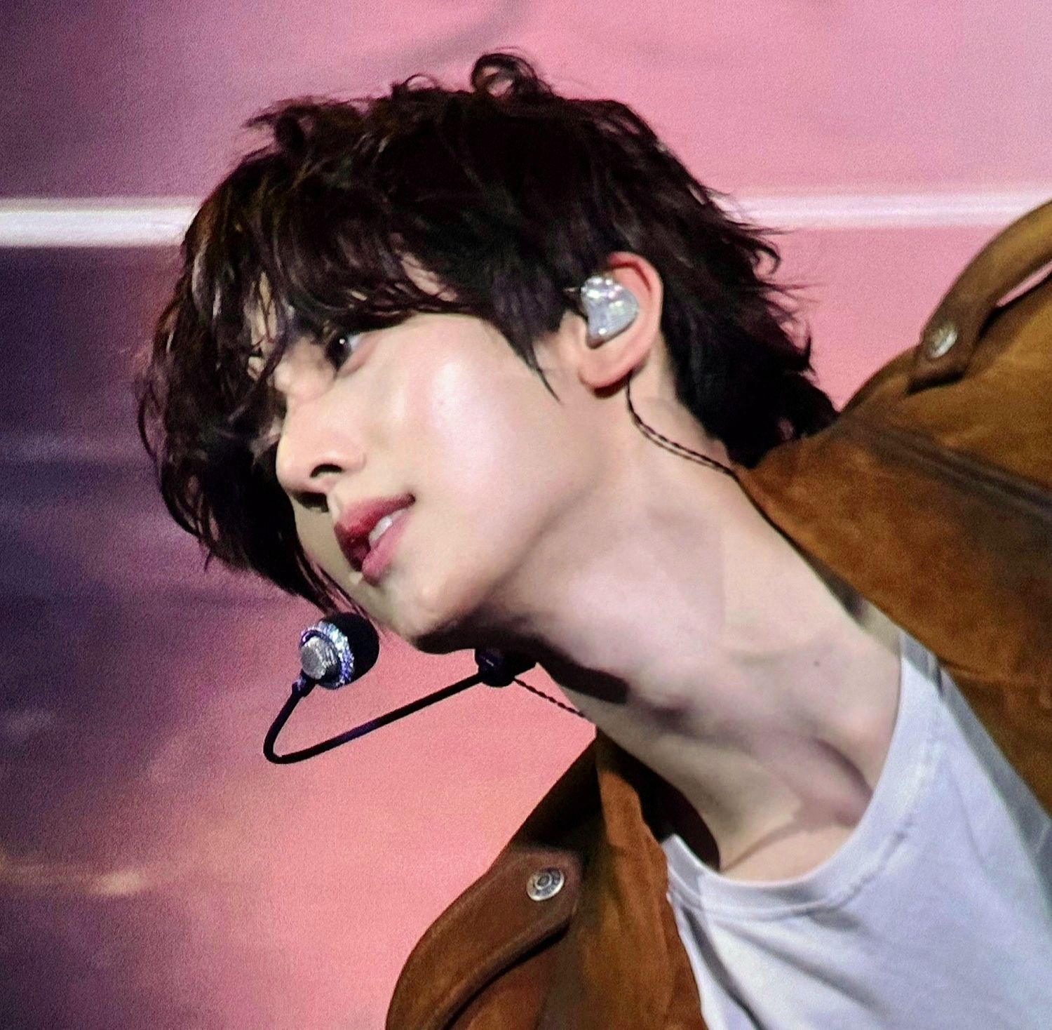 A moment captured by Han Yujin (ZEROBASEONE)'s fan