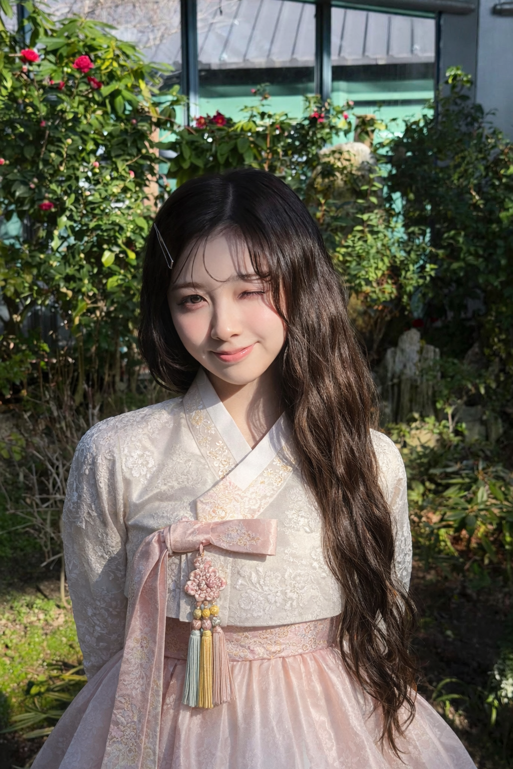 Recent activity shot of Miihi (NiziU)