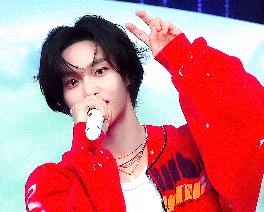 A moment captured by Wonbin (RIIZE)'s fan