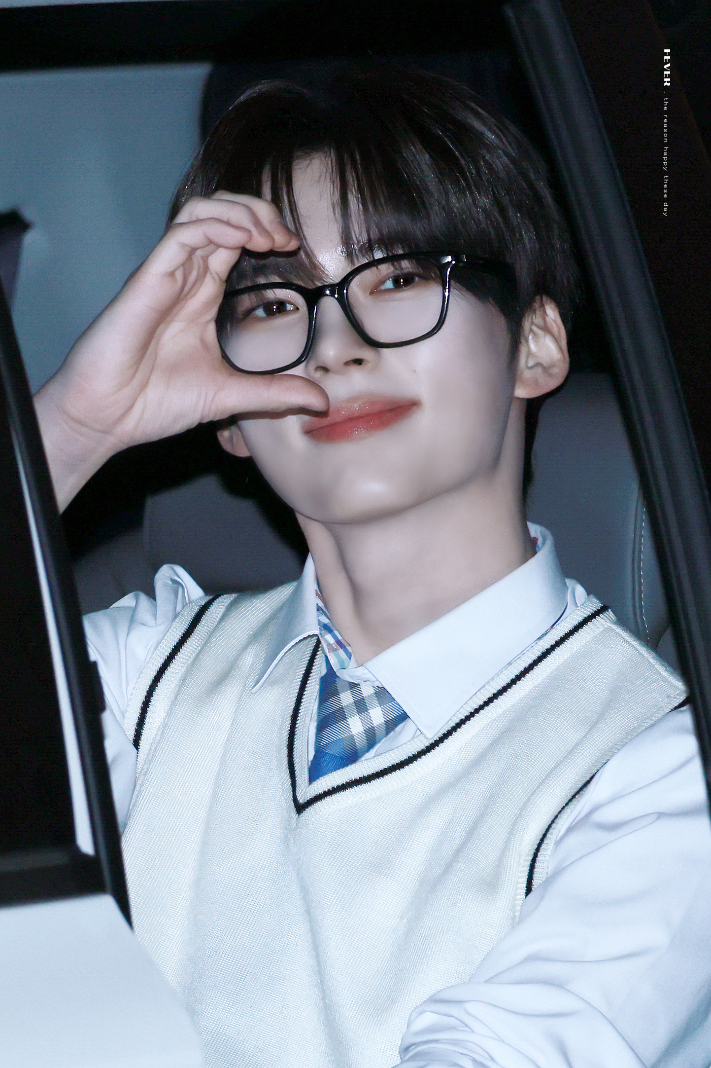 성한빈 (제로베이스원) 최근 활동샷