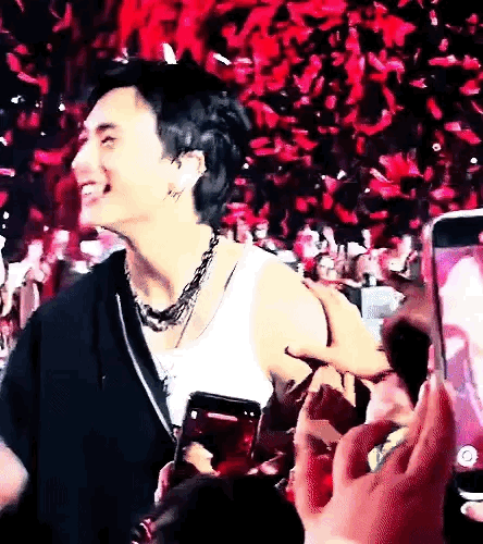 A moment captured by Hyunjin (Stray Kids)'s fan