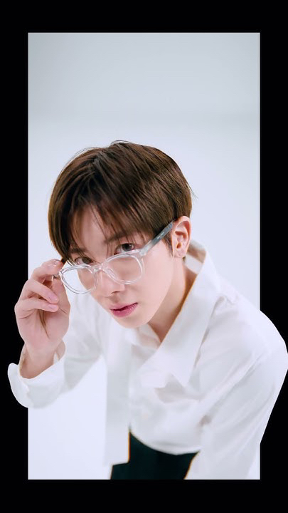 A heartfelt wallpaper shared by TOMORROW X TOGETHER's fans