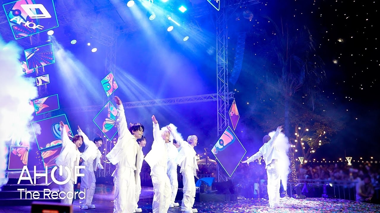 Behind-the-scenes cut of Chihen (AHOF)