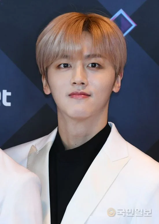 Recent activity shot of Youngbin (SF9)