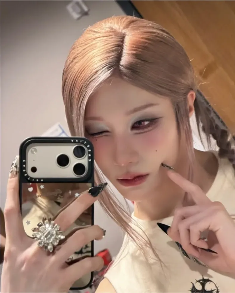 Latest photo of Rui (XLOV)