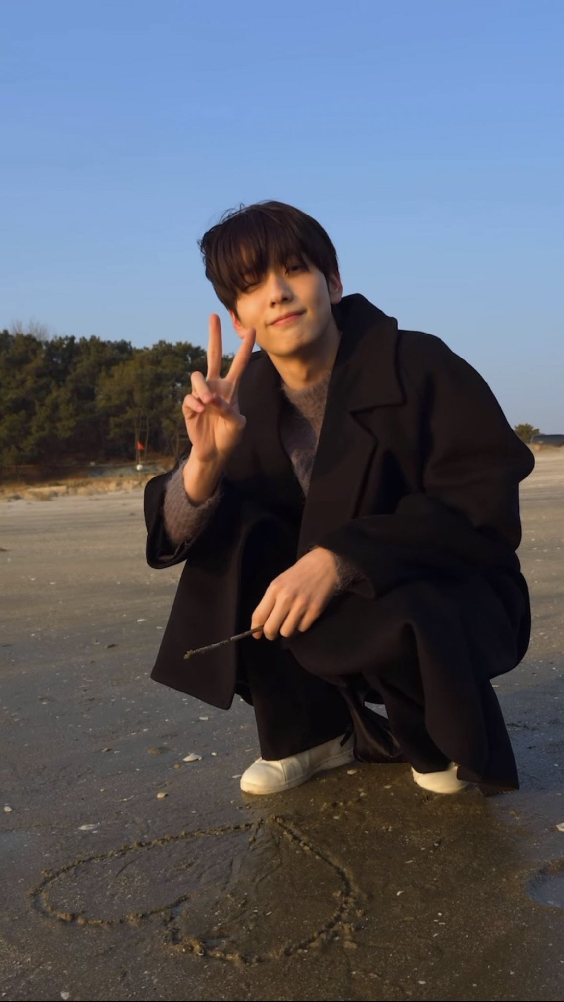 Fandom-recommended wallpaper image of Soobin (TOMORROW X TOGETHER)