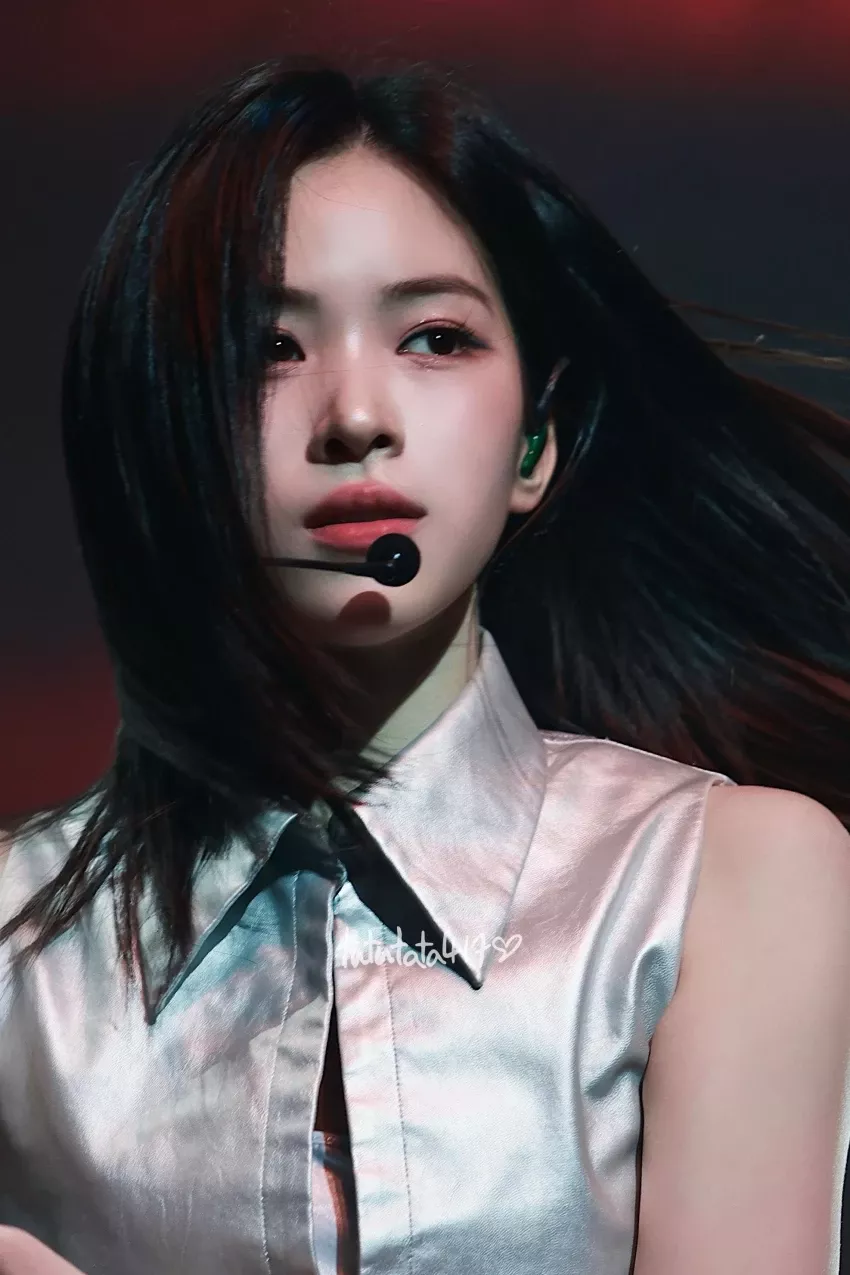 A moment captured by ITZY's fan
