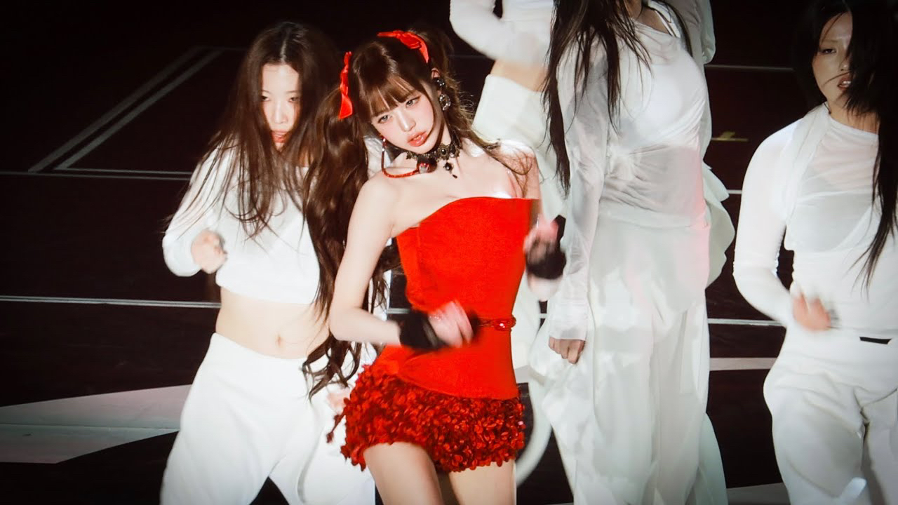 張元英 (IVE)的幕後花絮