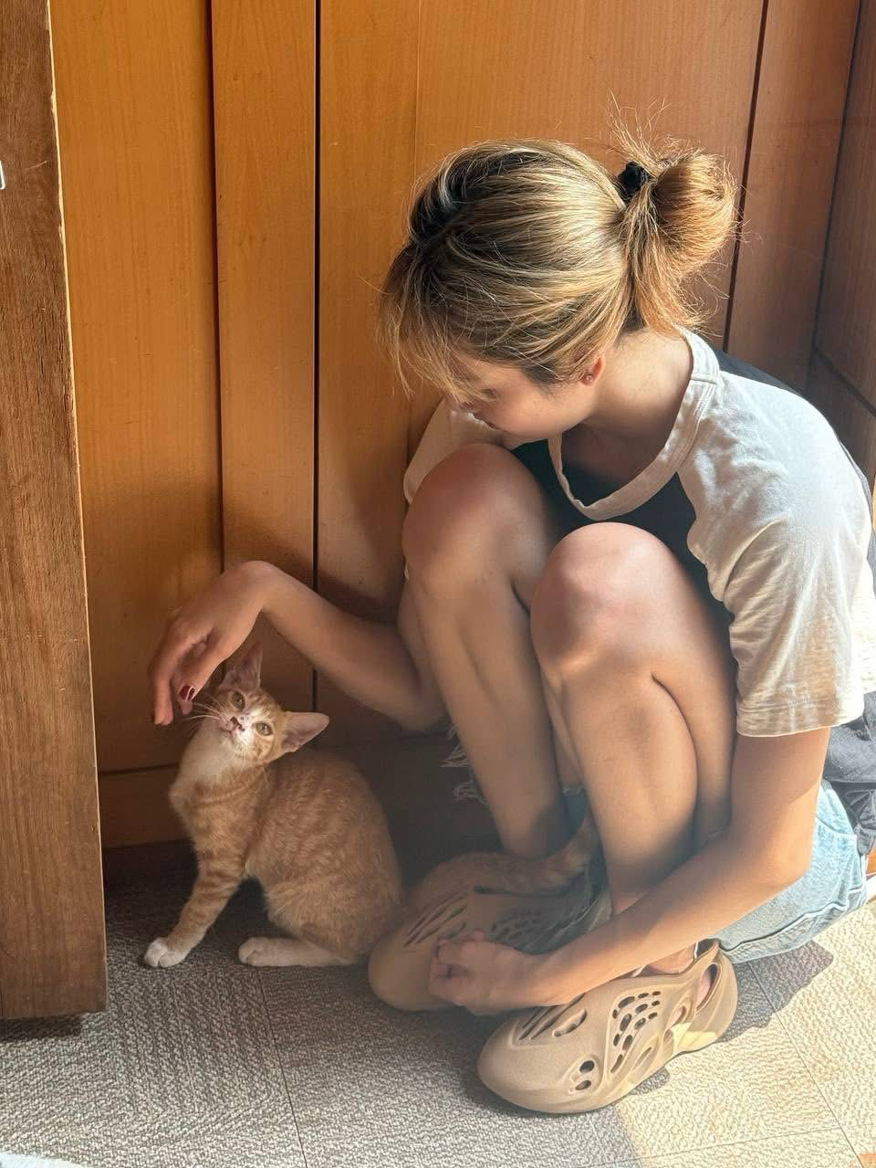 리사 (BLACKPINK) 최근 활동샷