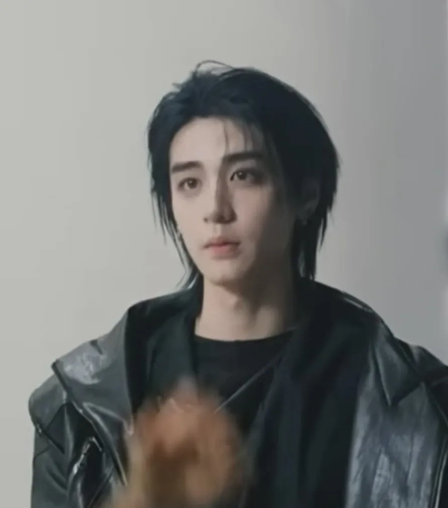 Latest photo of Leehan (BOYNEXTDOOR)