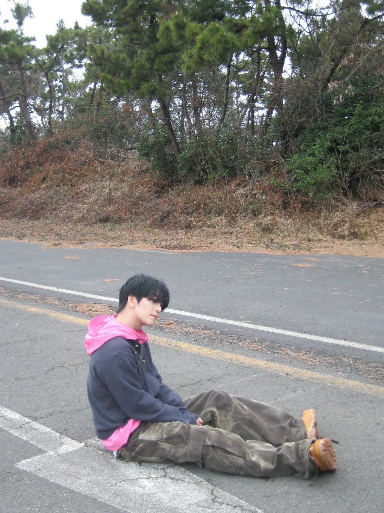 Behind-the-scenes cut of He Xinlong (ALPHA DRIVE ONE)