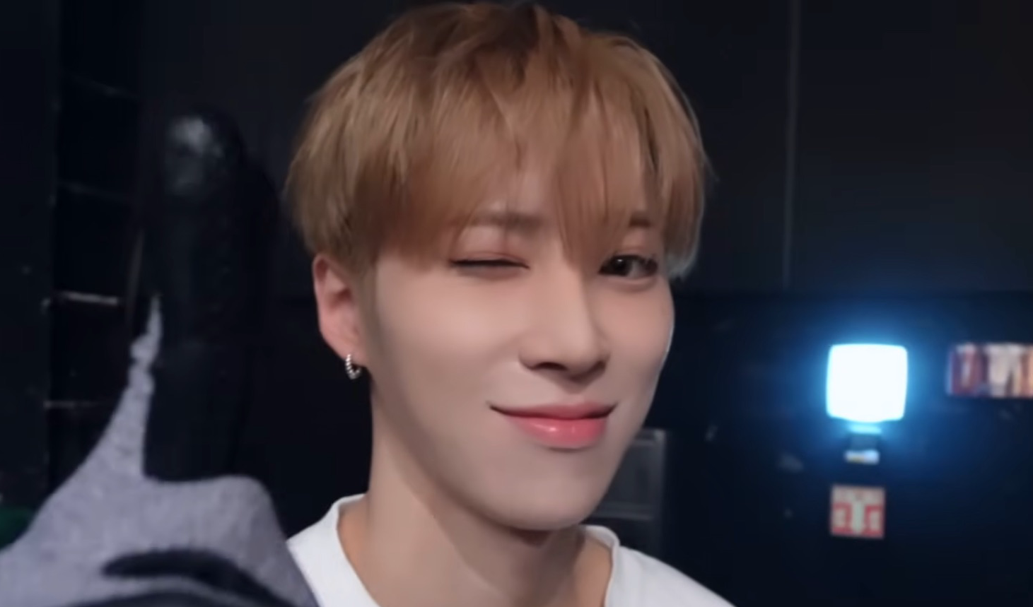 Momen yang diabadikan oleh penggemar Arno (ALPHA DRIVE ONE)