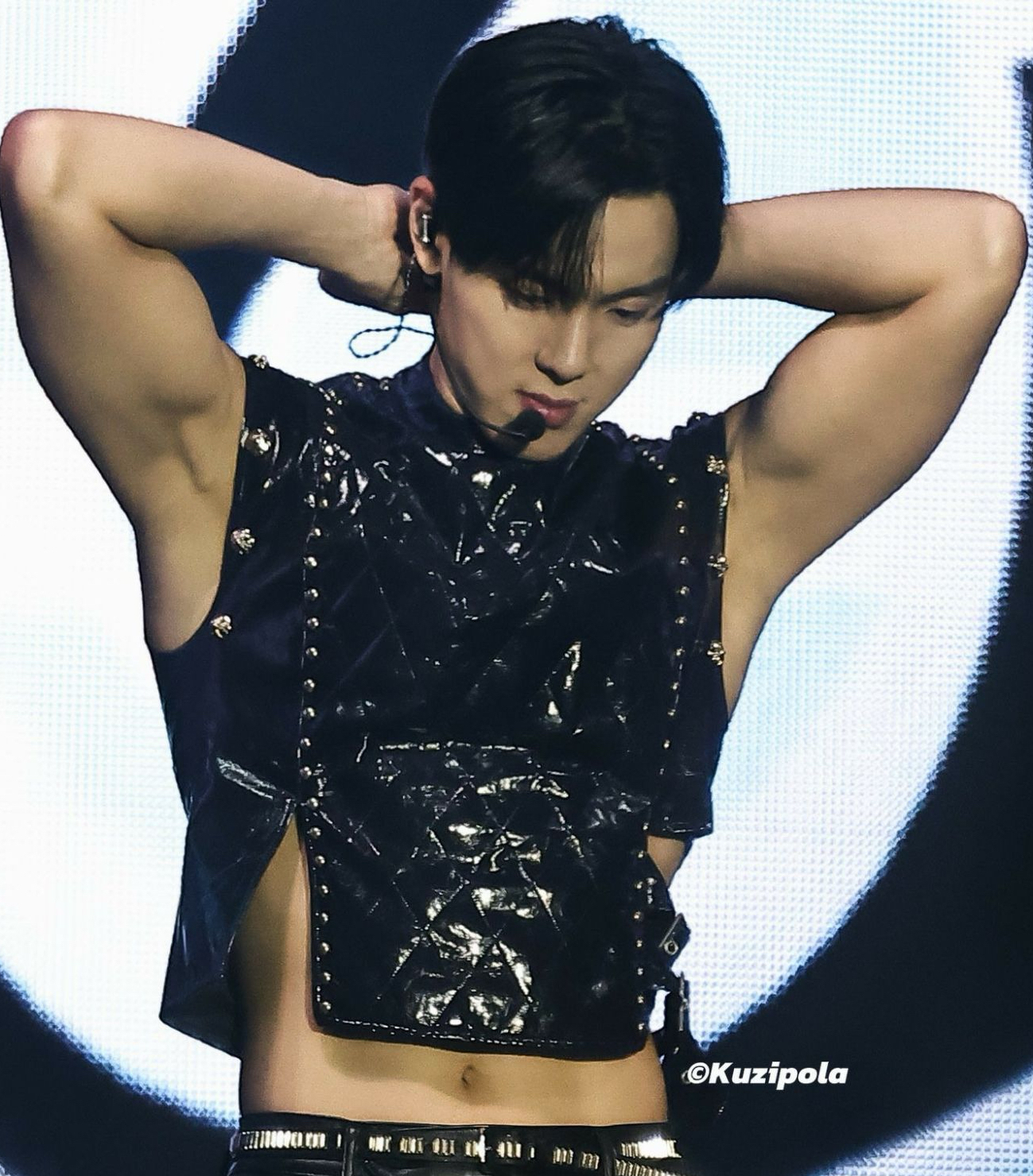 Shownu (MONSTA X)的最新活动照片