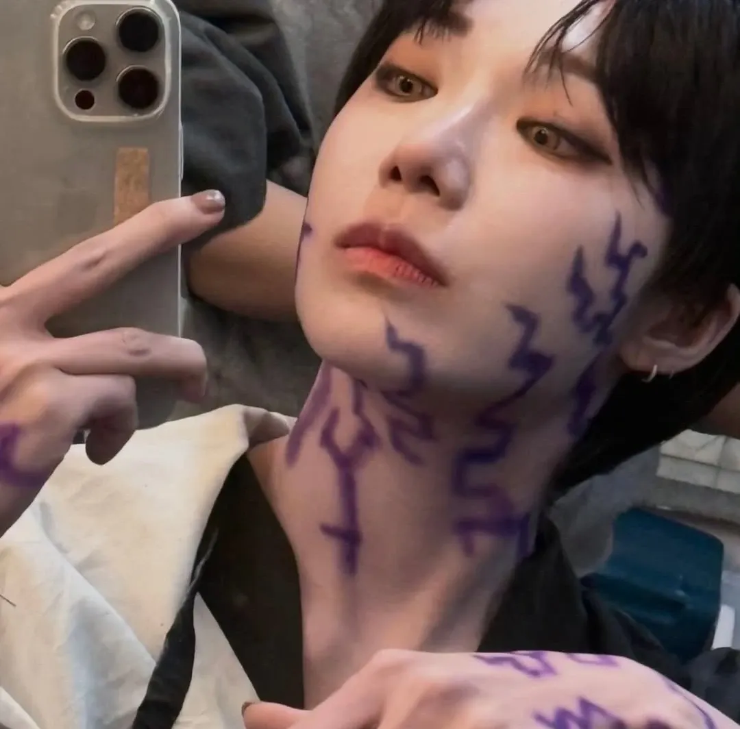 Momen yang diabadikan oleh penggemar Apink