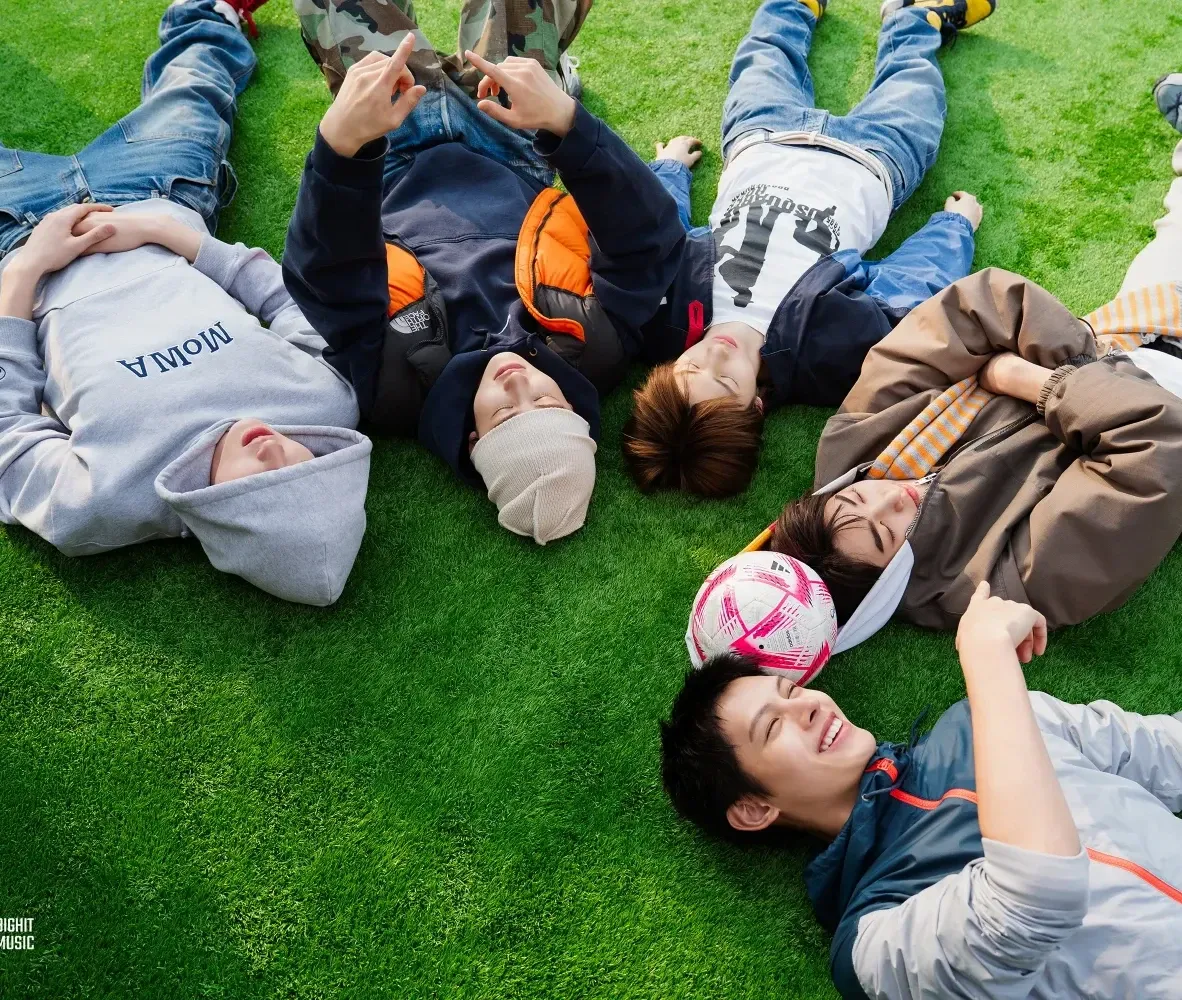 Behind-the-scenes cut of CORTIS