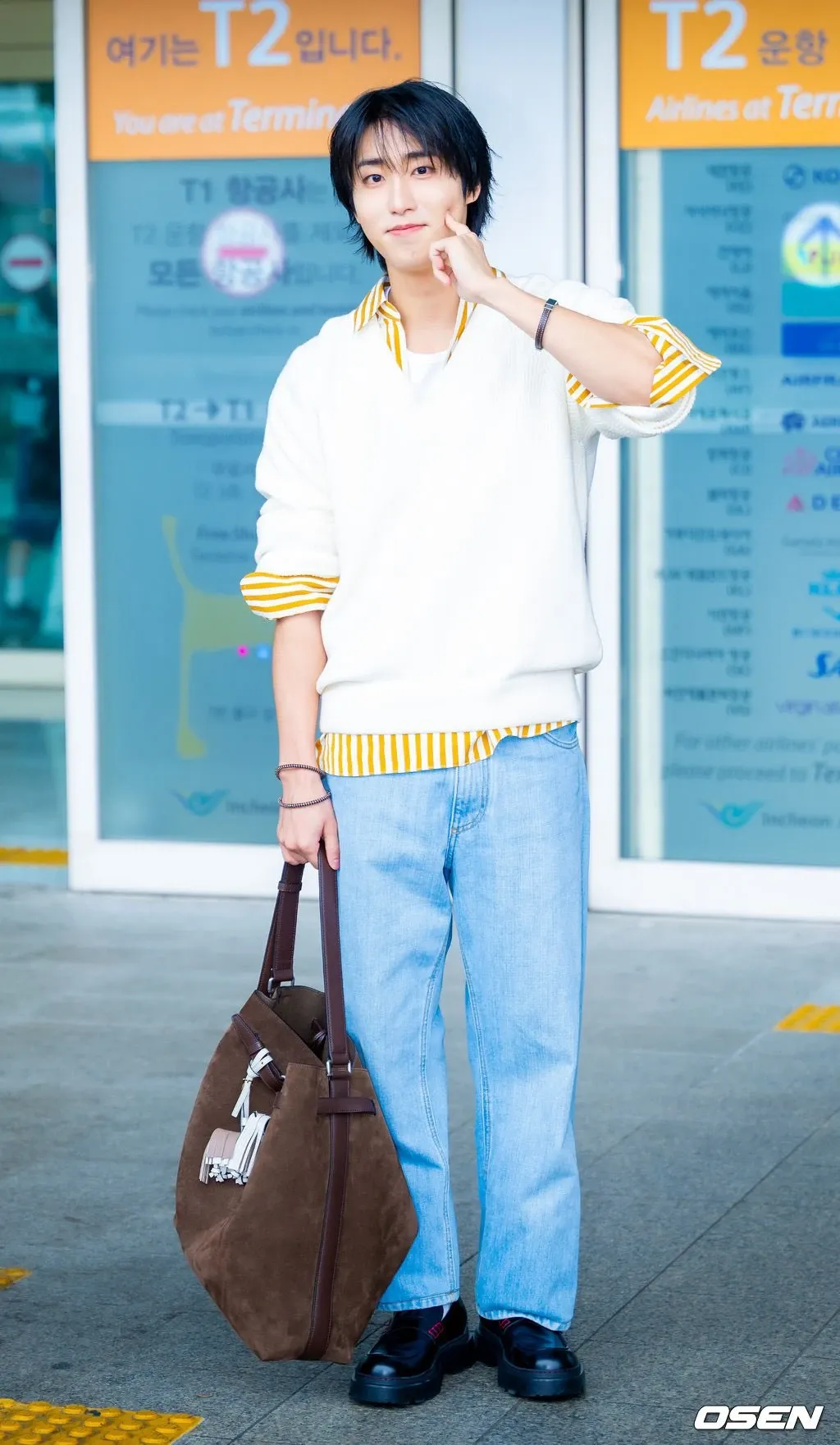 Latest photo of HAN (Stray Kids)