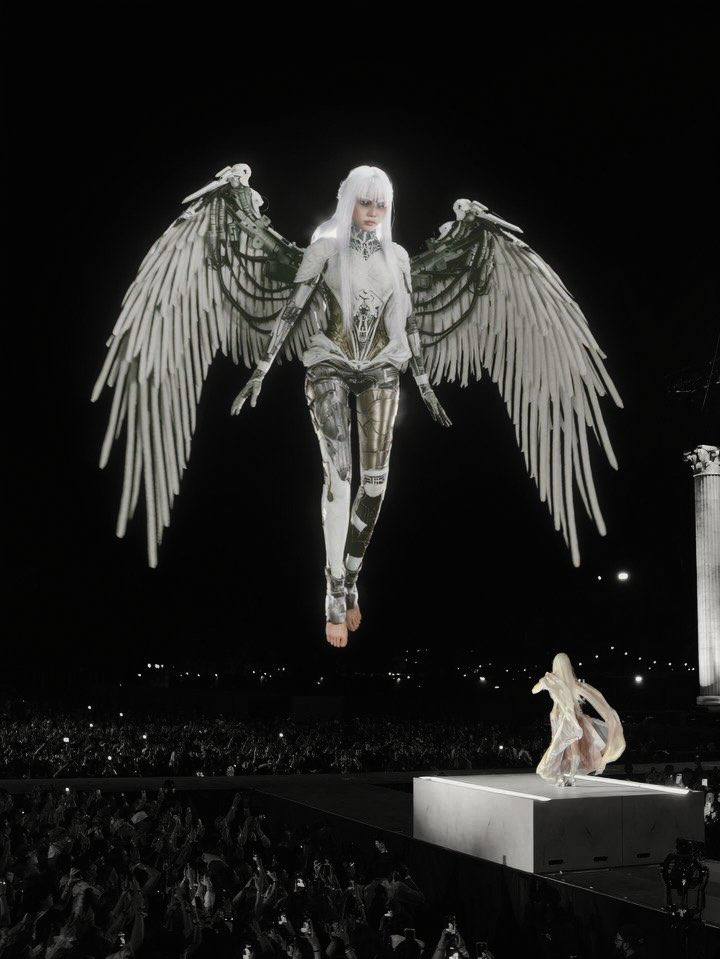 Momen yang diabadikan oleh penggemar Lisa (BLACKPINK)