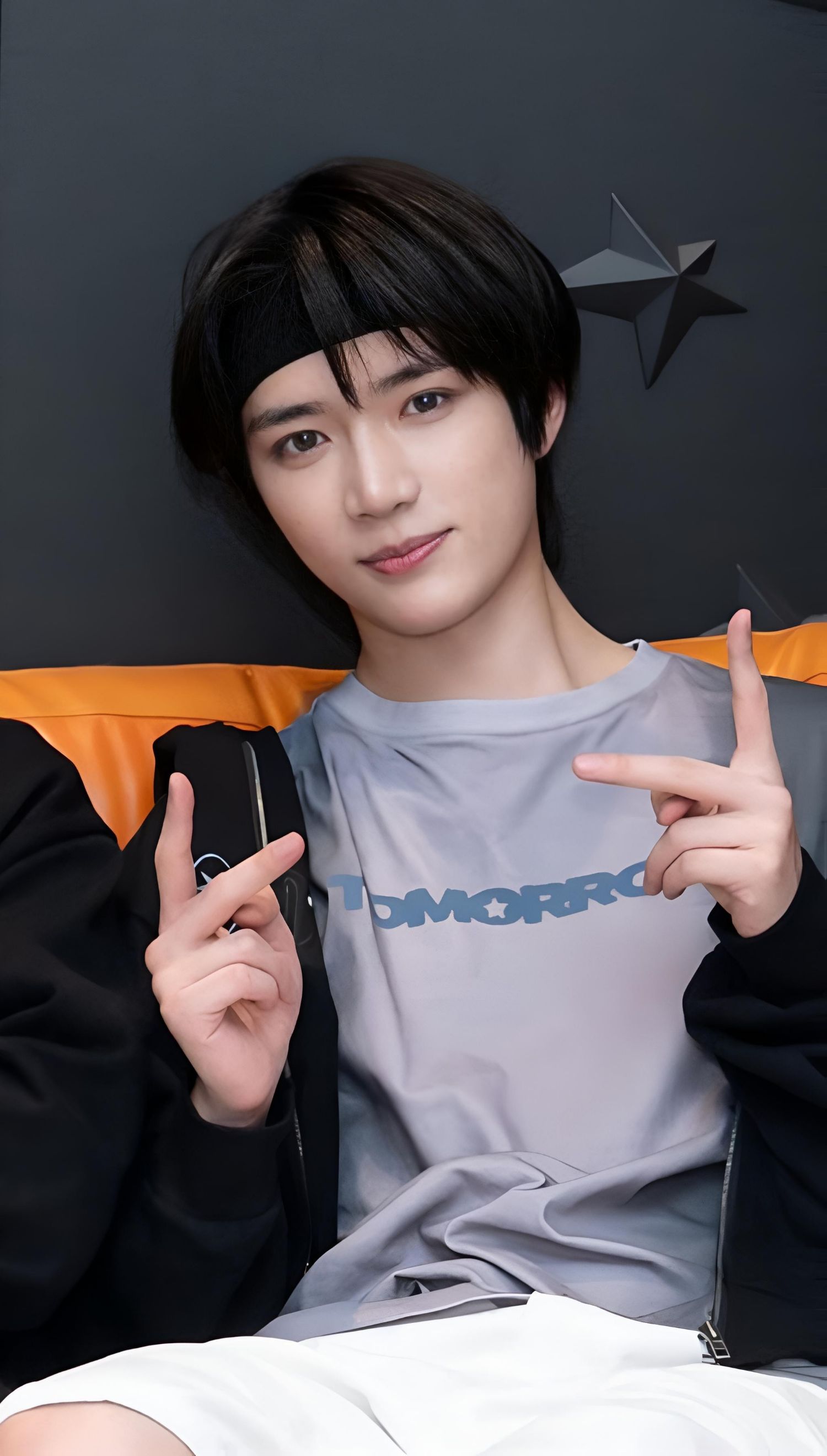 A heartfelt wallpaper shared by Beomgyu (TOMORROW X TOGETHER)'s fans