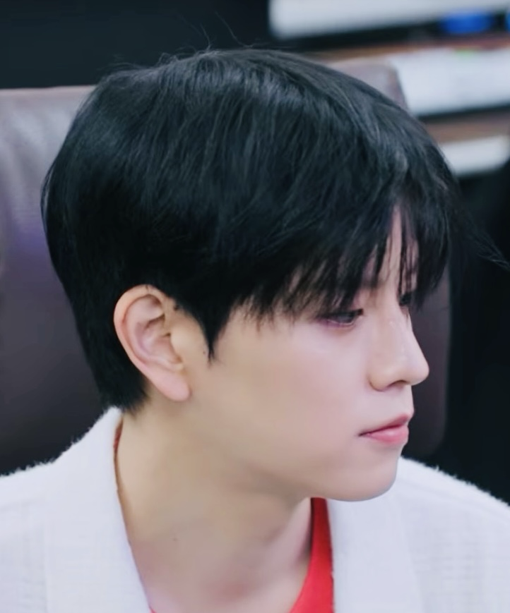 Momen yang diabadikan oleh penggemar Seungmin (Stray Kids)