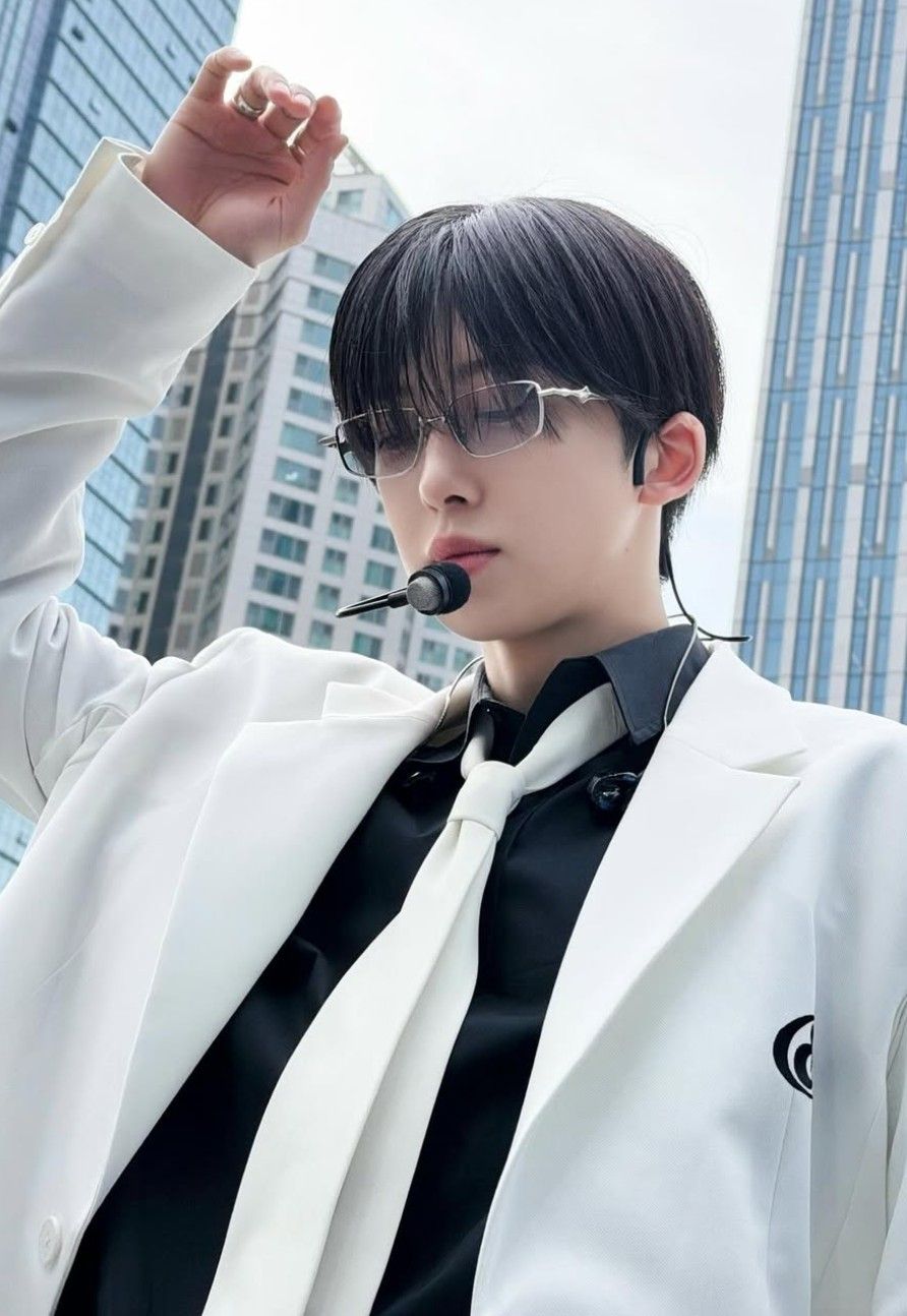 Recent activity shot of Fuma (&TEAM)