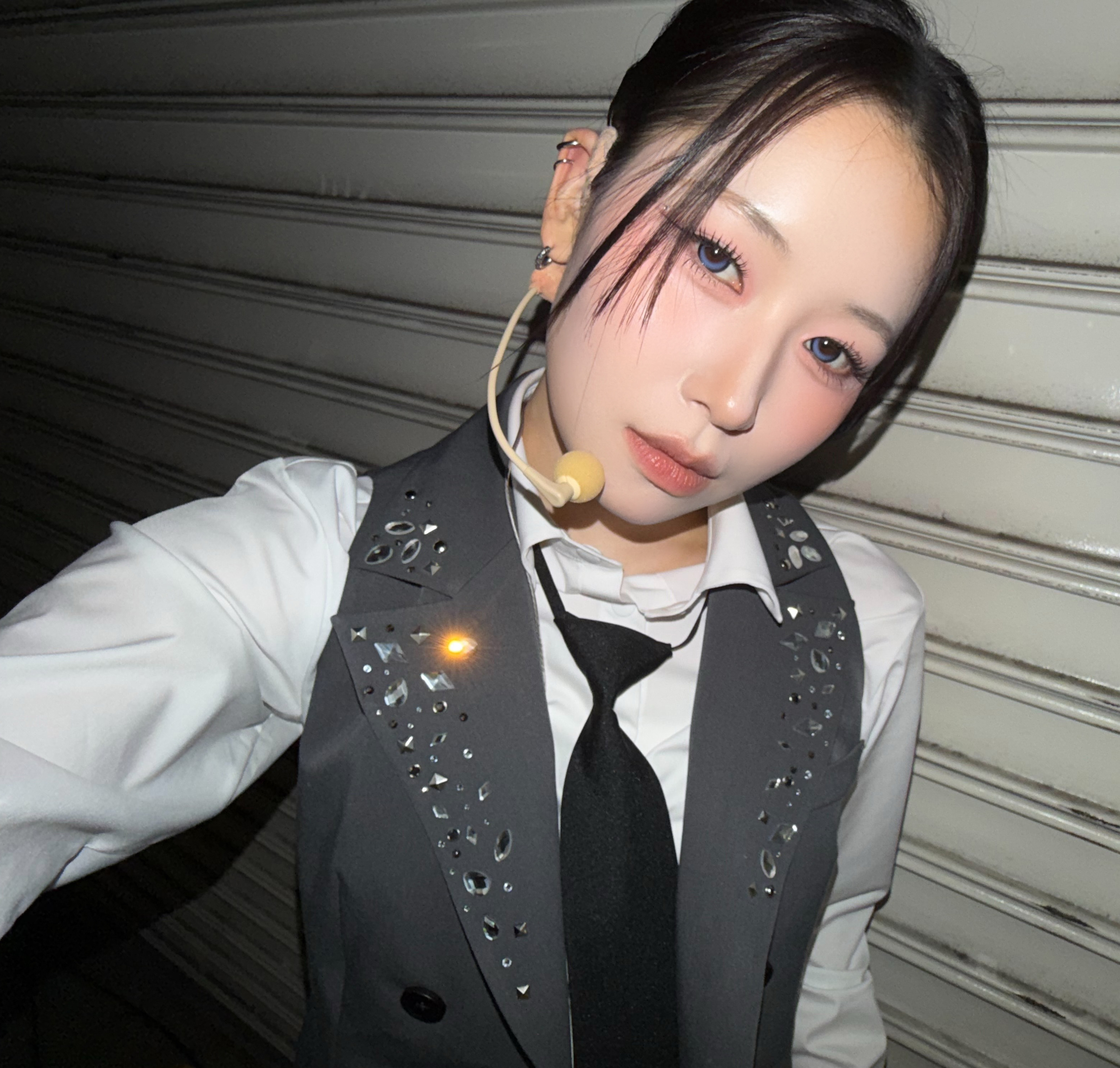 Behind-the-scenes cut of Kasahara Momona (ME:I)