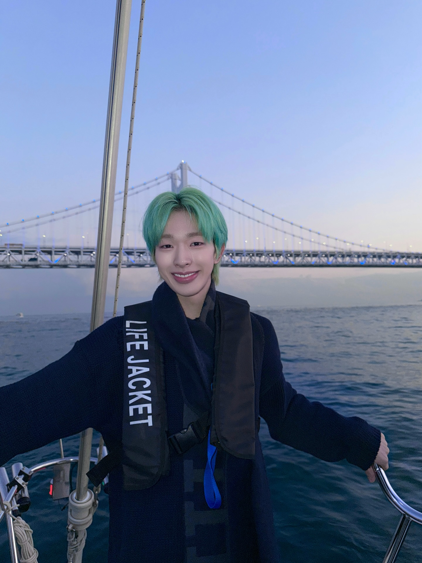 Tomoya (NEXZ)的最新照片