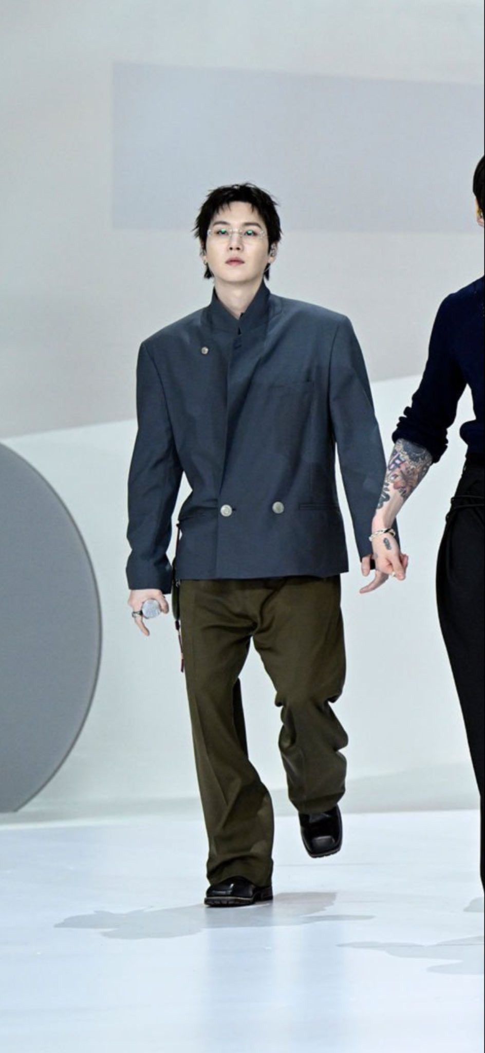 Behind-the-scenes cut of SUGA (BTS)