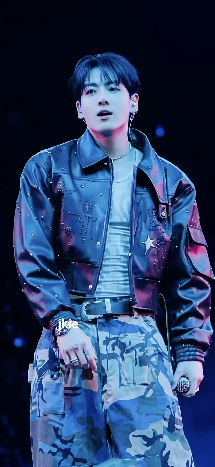 Fandom-recommended wallpaper image of Jungkook (BTS)